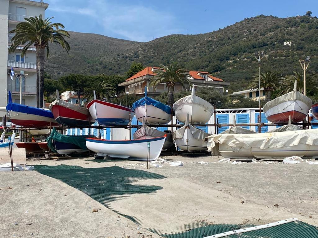 Villa Paolina Ceriale - App. 6 Posti Exterior photo