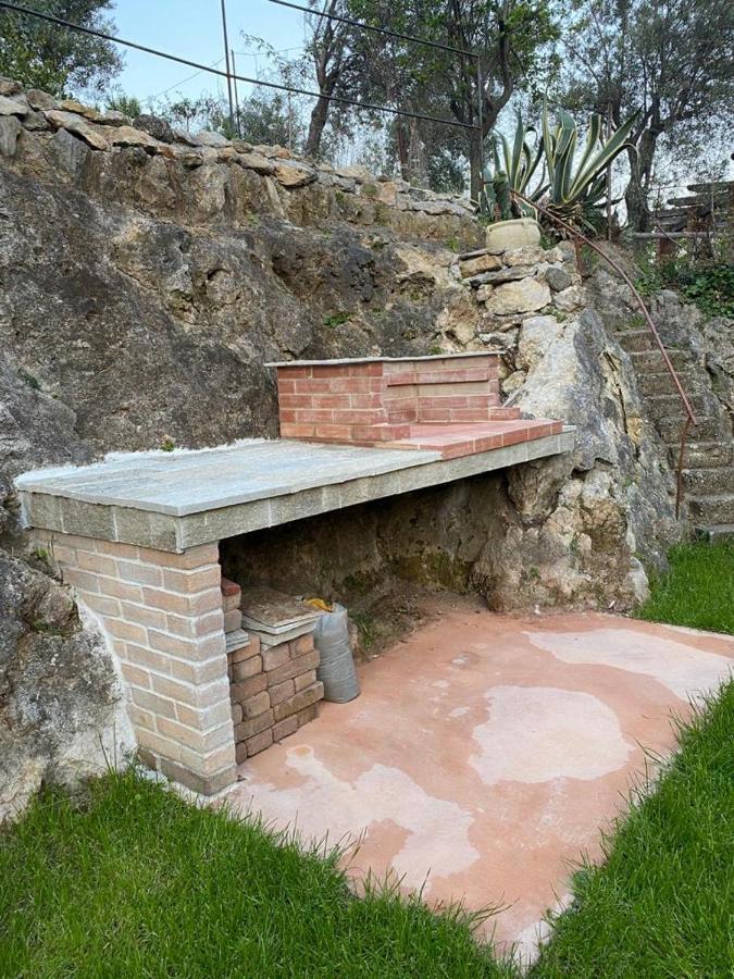 Villa Paolina Ceriale - App. 6 Posti Exterior photo